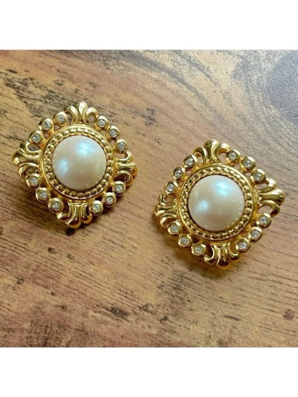 Vintage 1980s Earrings Gold Tone Filigree Faux Pearl Cabochon Rhinestone Regency